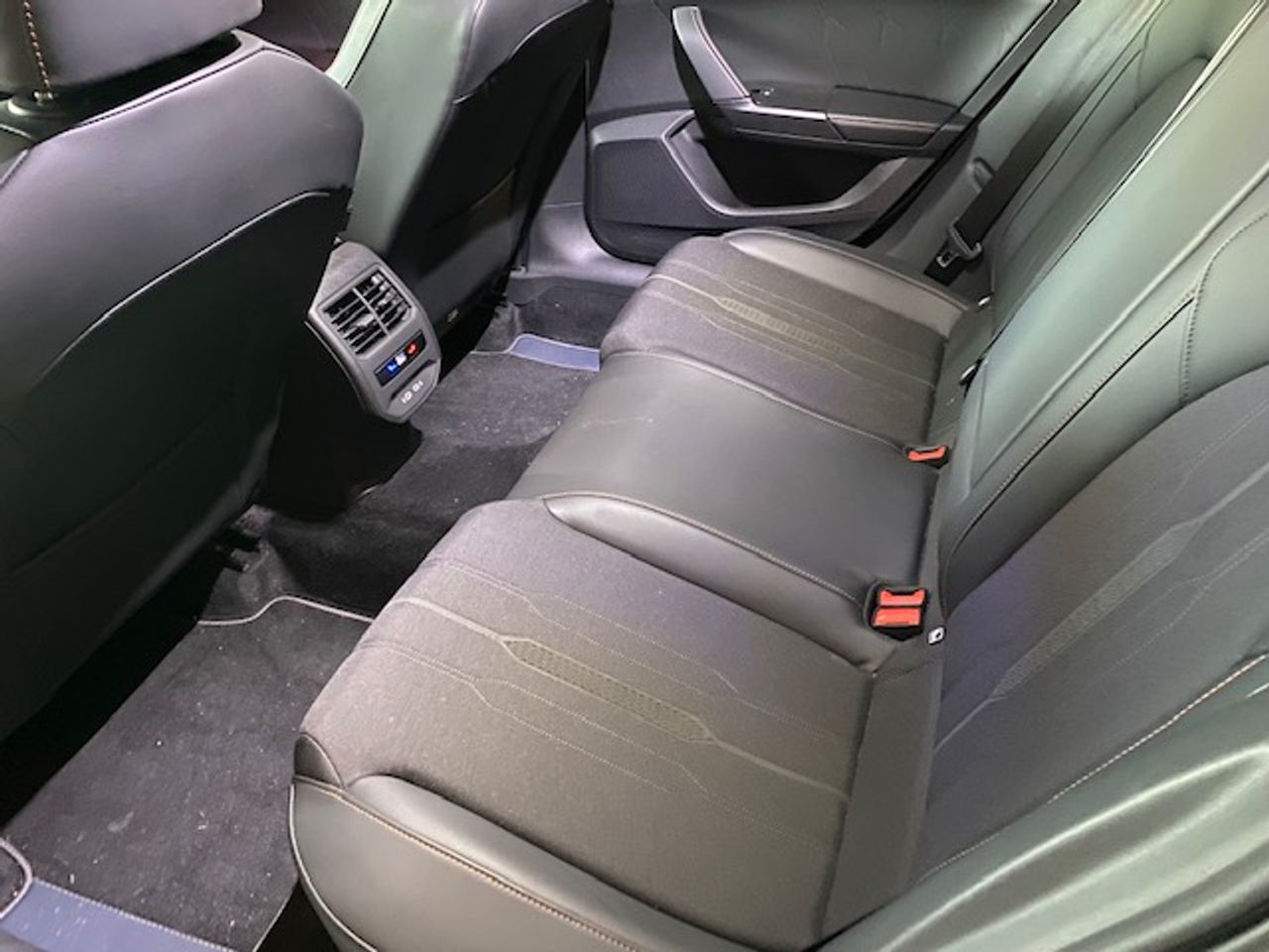 Cupra Formentor 1.4 eHybrid 150kW 204 CV DSG - Foto 21