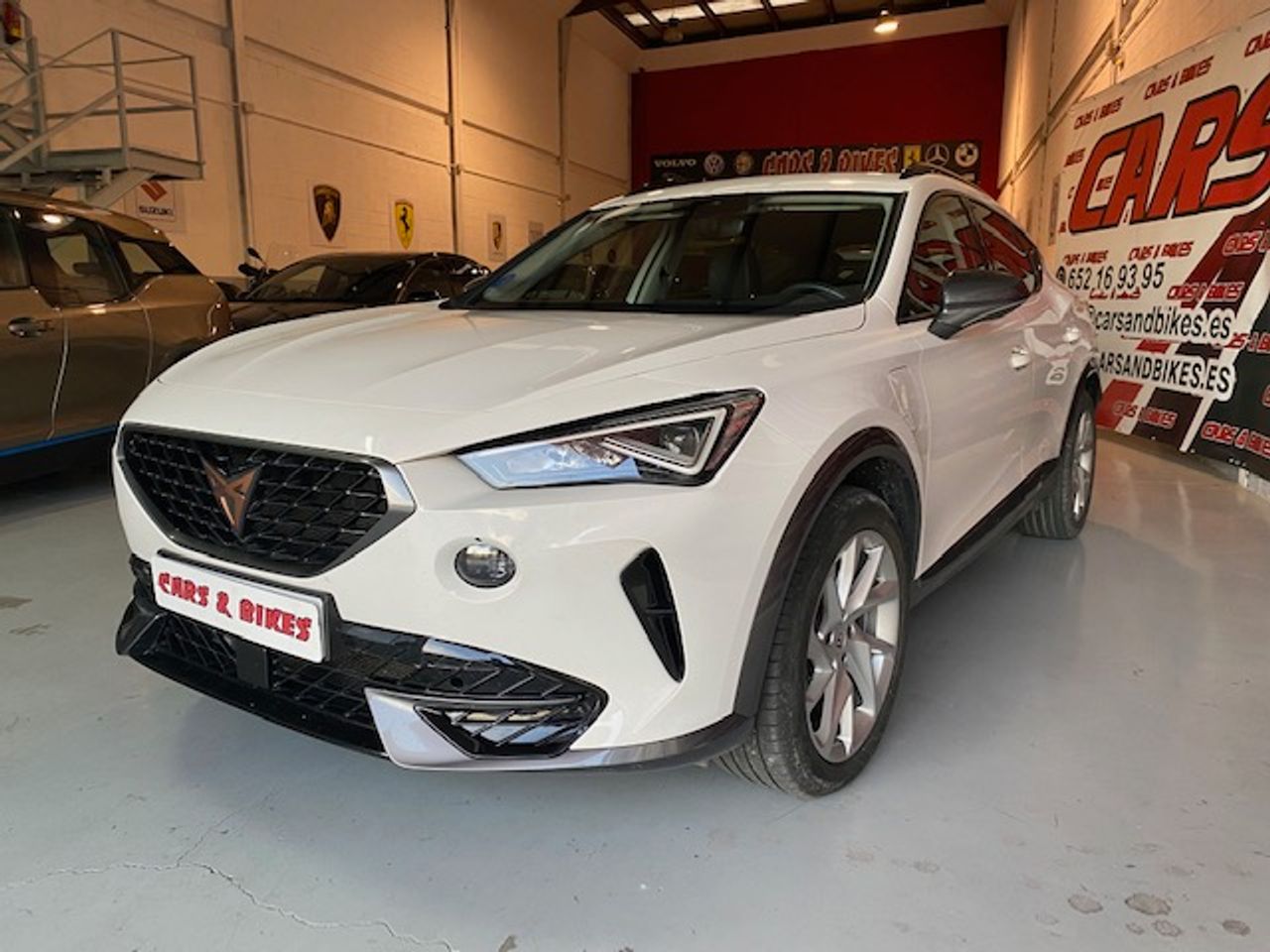 Cupra Formentor 1.4 eHybrid 150kW 204 CV DSG - Foto 4