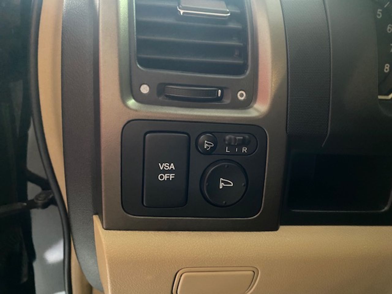 Honda CR-V 2.0 i-VTEC Luxury - Foto 21