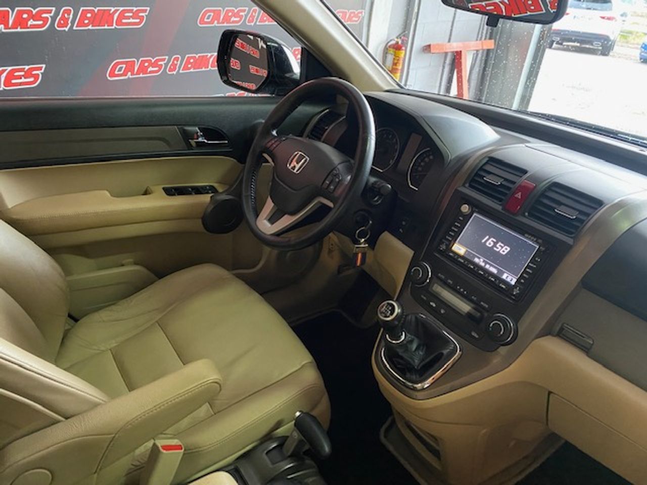 Honda CR-V 2.0 i-VTEC Luxury - Foto 16