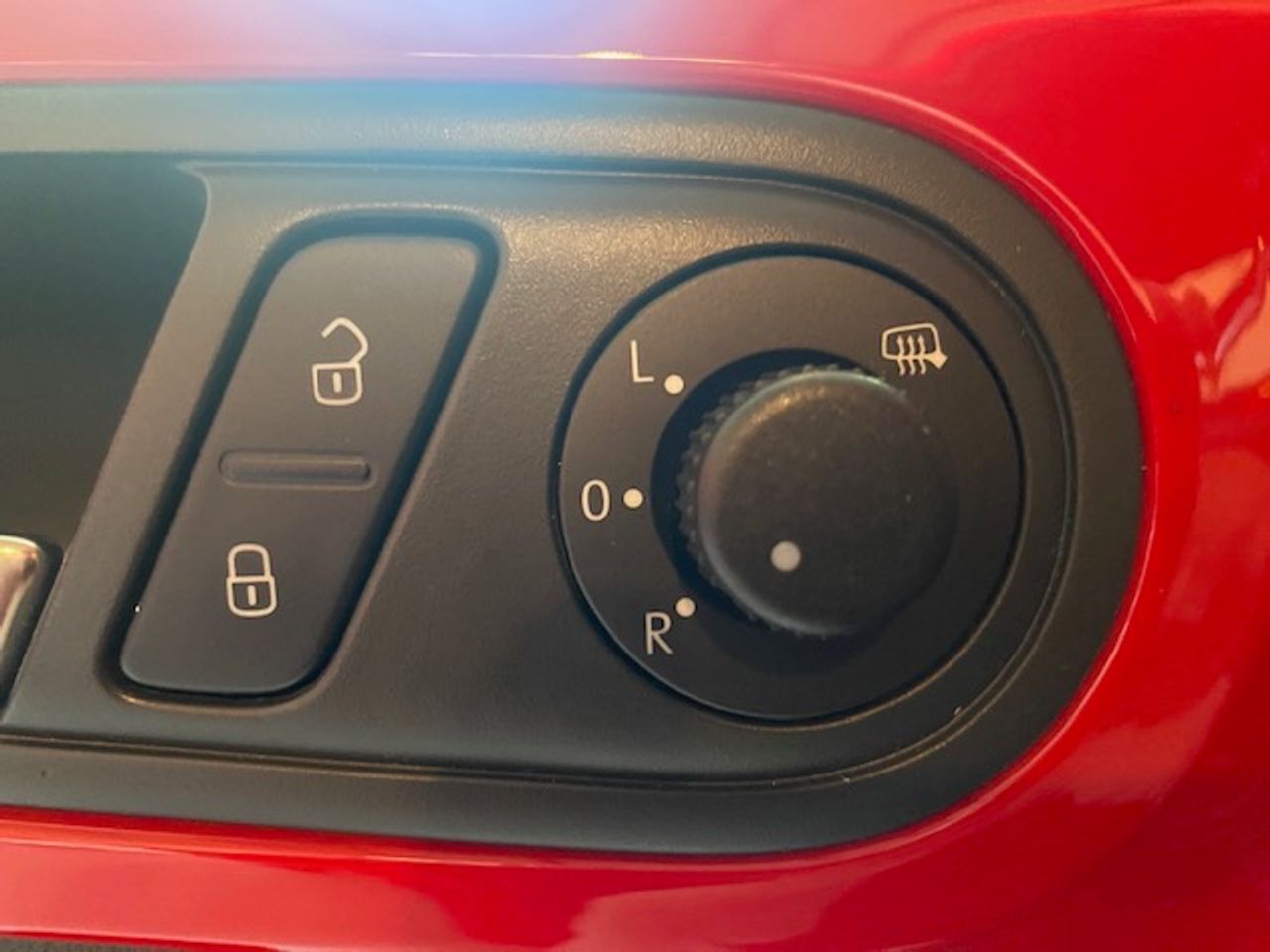 Volkswagen New Beetle 1.2 TSI 105cv Fender Edition - Foto 23