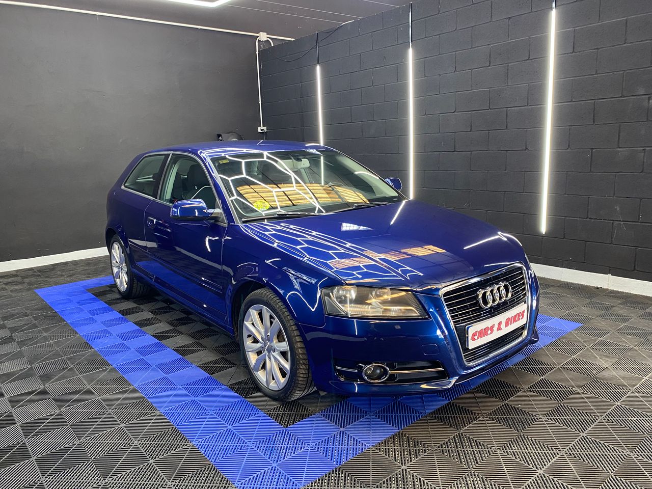 Audi A3 1.6 TDI AMBIENTE - Foto 15