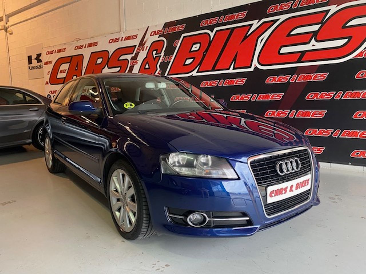 Audi A3 1.6 TDI AMBIENTE - Foto 3