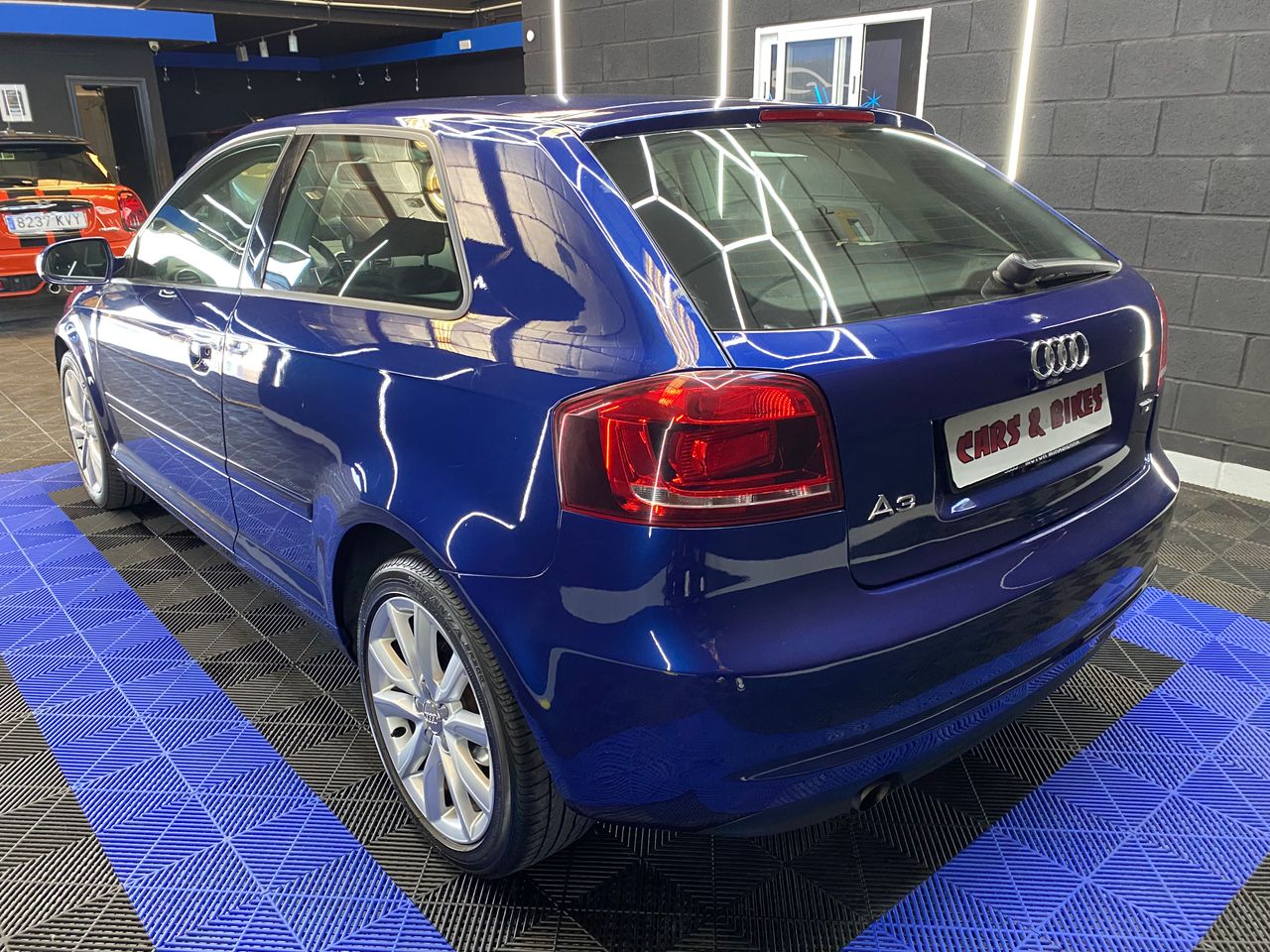Audi A3 1.6 TDI AMBIENTE - Foto 5
