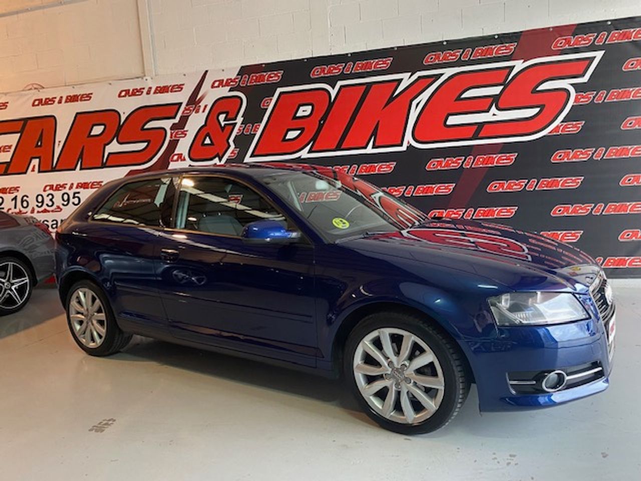 Audi A3 1.6 TDI AMBIENTE - Foto 5