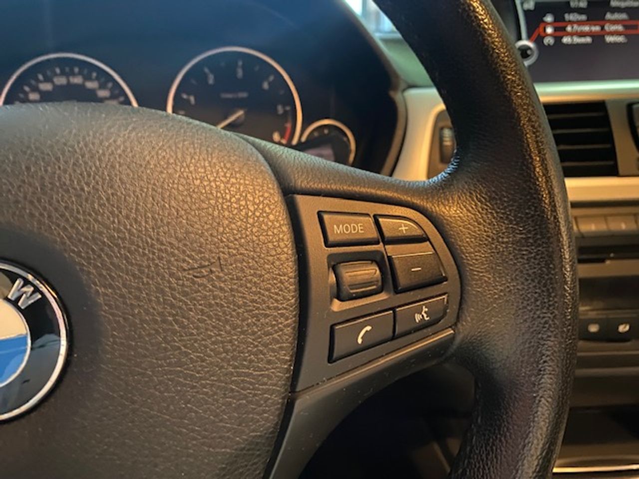 BMW Serie 3 318d Berlina - Foto 19