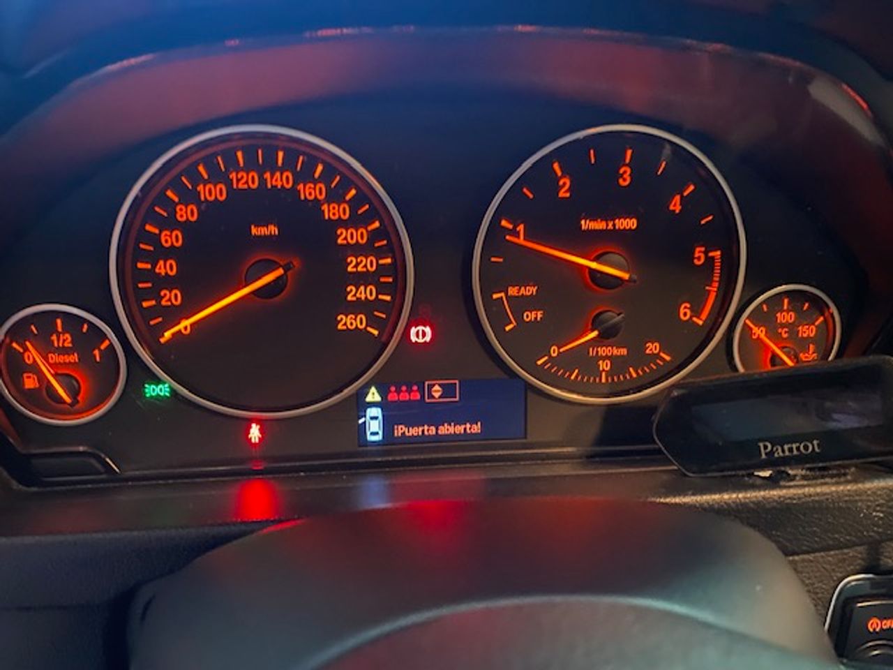 BMW Serie 3 318d Berlina - Foto 24