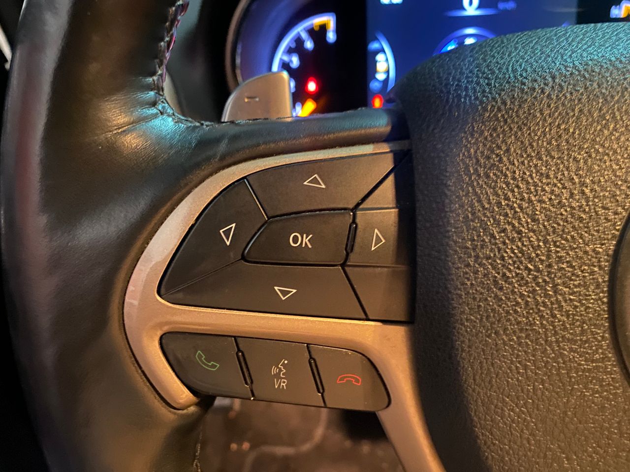 Jeep Grand Cherokee 3.0 V6 Diesel Limited 250 CV - Foto 24