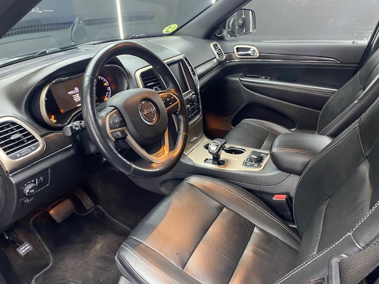 Jeep Grand Cherokee 3.0 V6 Diesel Limited 250 CV - Foto 10