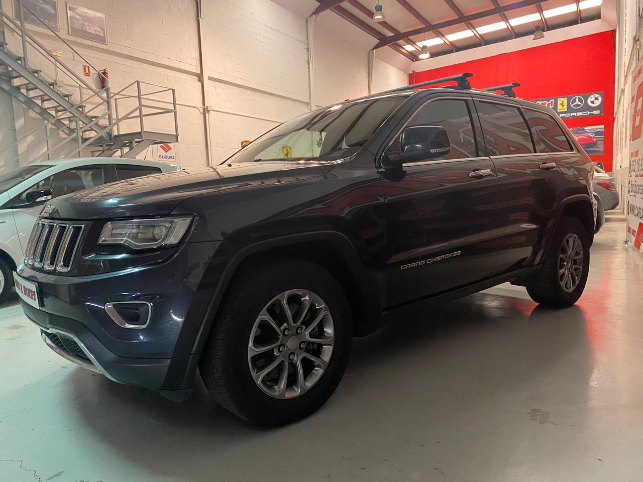 Jeep Grand Cherokee 3.0 V6 Diesel Limited 250 CV - Foto 6