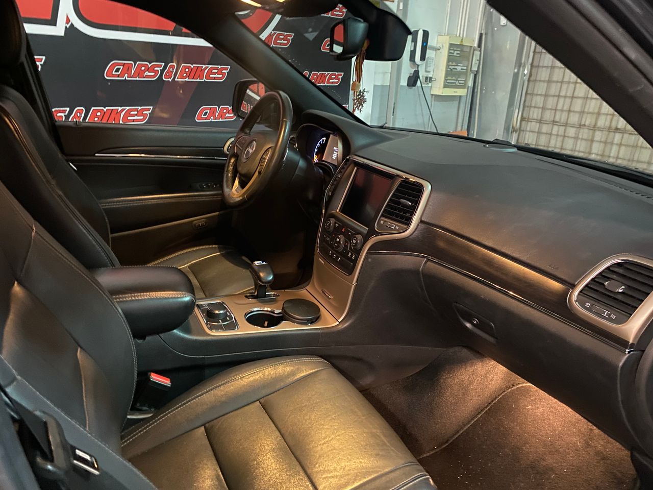 Jeep Grand Cherokee 3.0 V6 Diesel Limited 250 CV - Foto 10