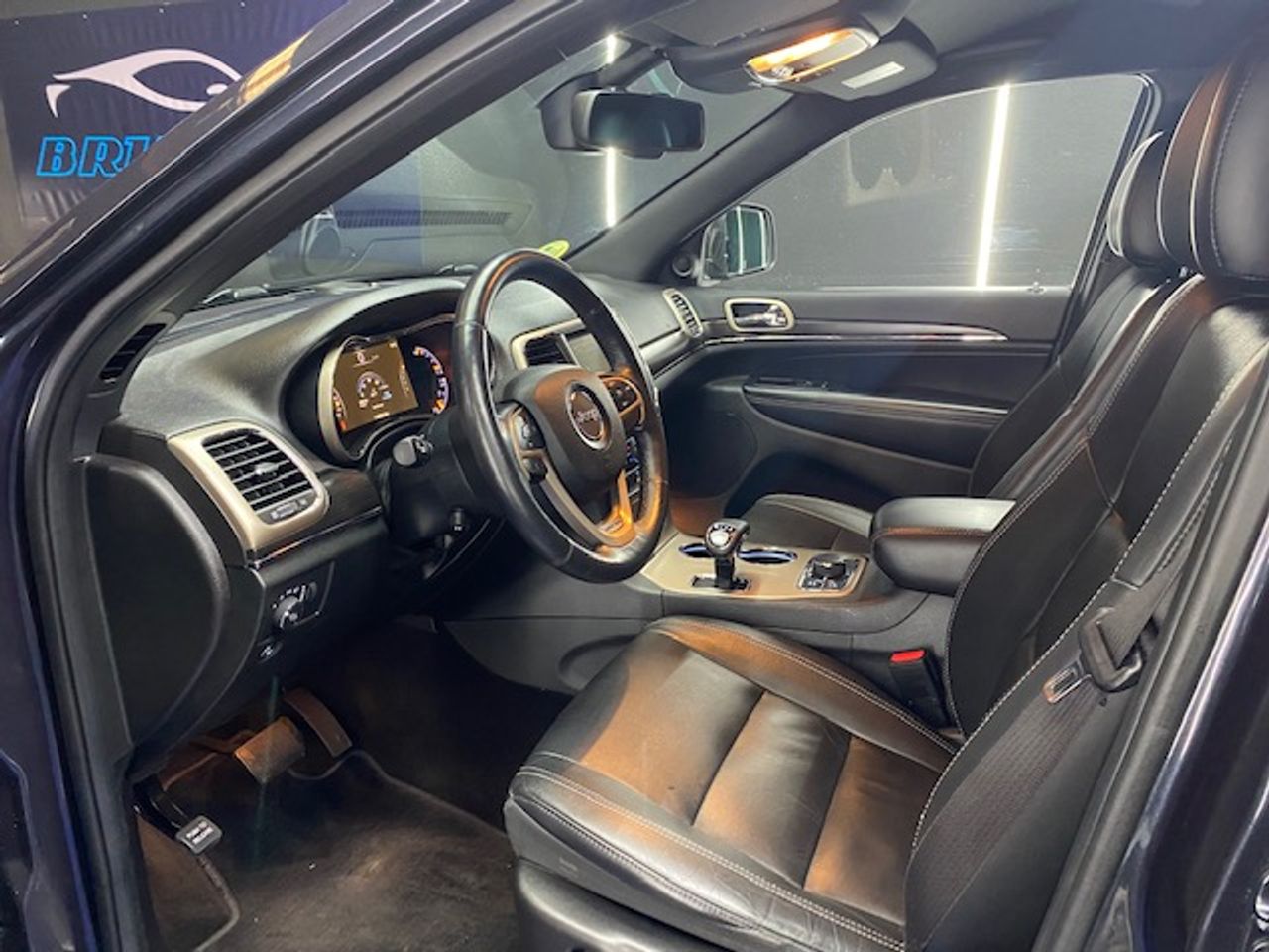 Jeep Grand Cherokee 3.0 V6 Diesel Limited 250 CV - Foto 24