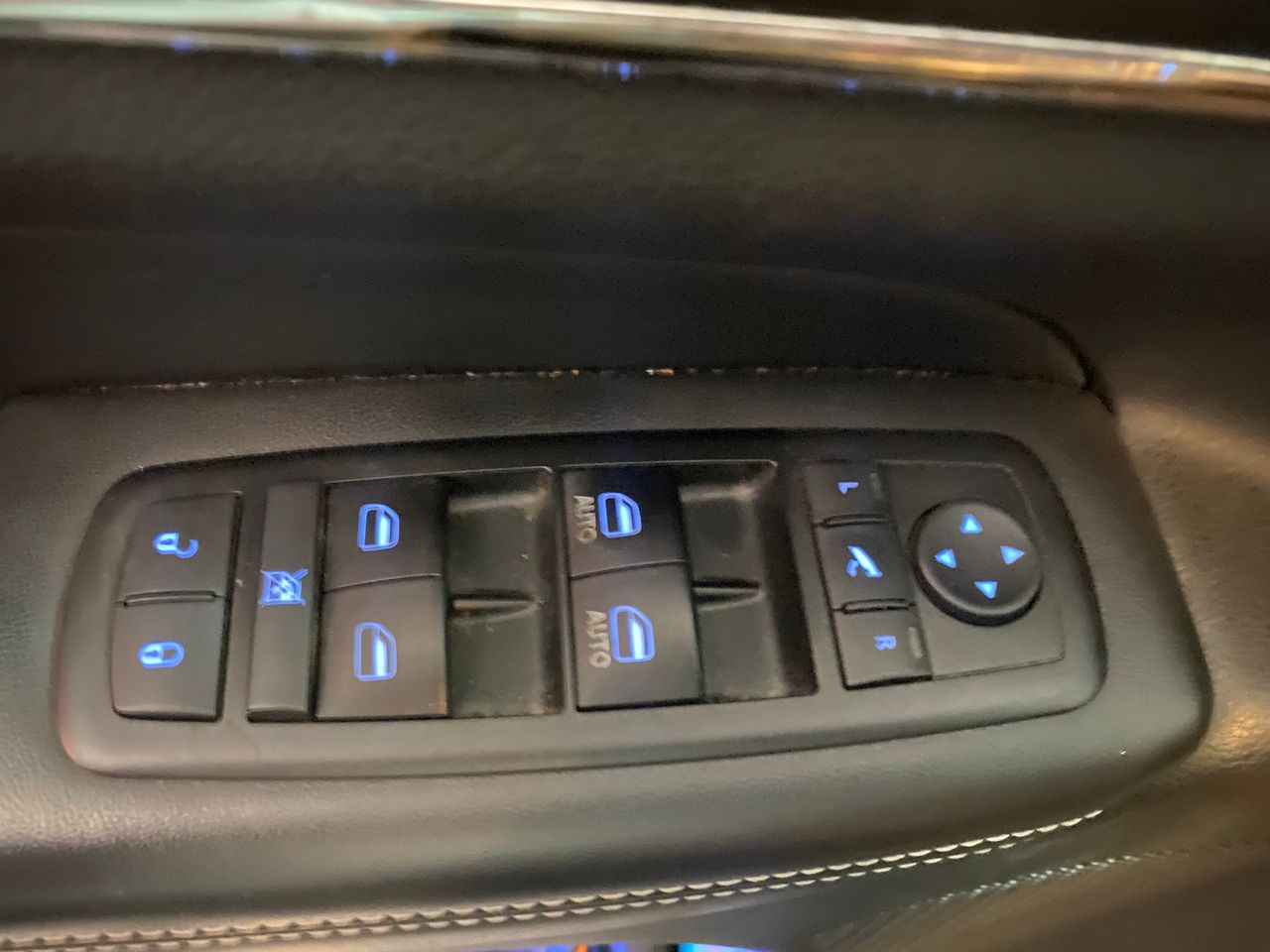 Jeep Grand Cherokee 3.0 V6 Diesel Limited 250 CV - Foto 17