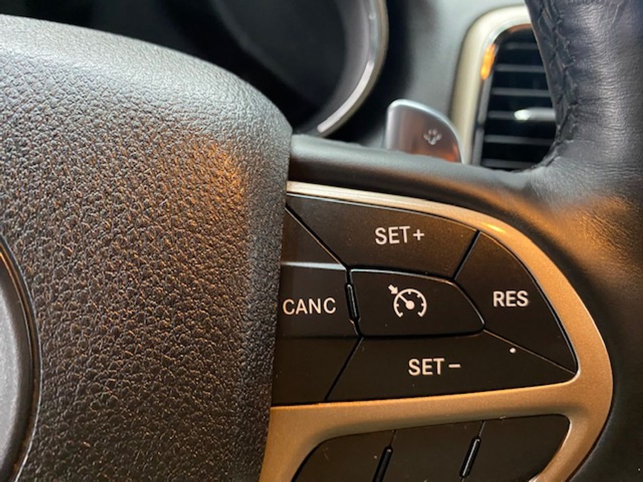 Jeep Grand Cherokee 3.0 V6 Diesel Limited 250 CV - Foto 19