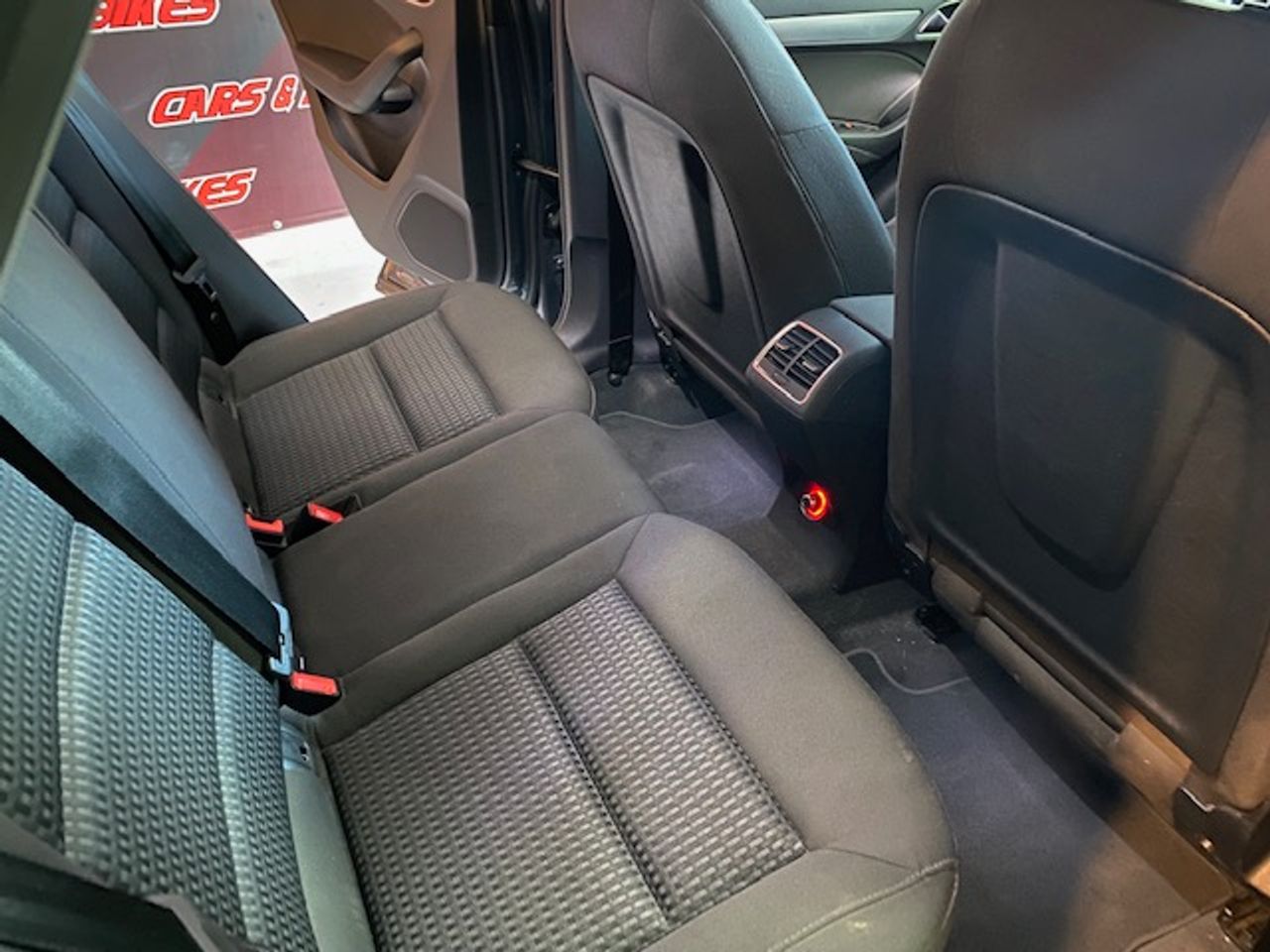 Audi Q3 2.0 TDI 140 CV quattro S tronic Ambiente - Foto 30