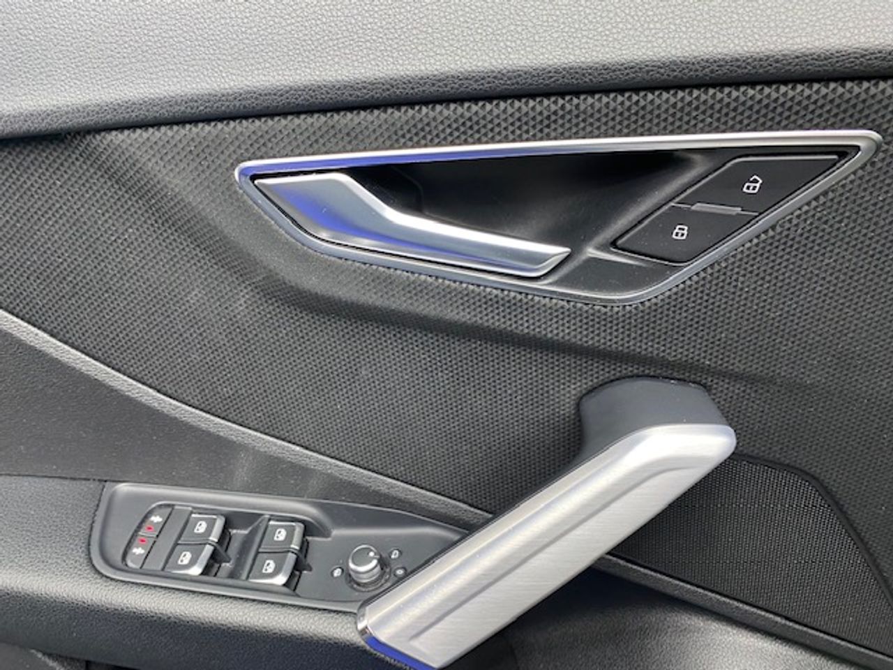 Audi Q2 S line 30 TDI 85 kW (116 CV) S tronic - Foto 26