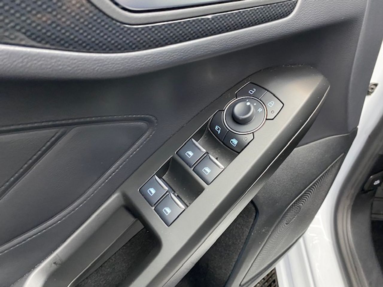 Ford Focus 1.0 Ecoboost 92kW STLine - Foto 20