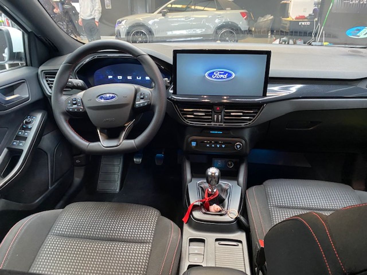 Ford Focus 1.0 Ecoboost 92kW STLine - Foto 16