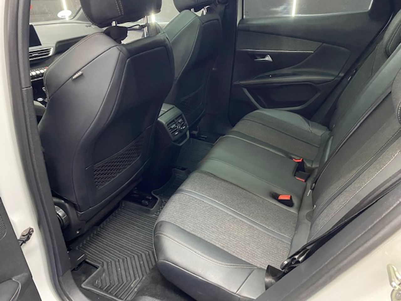 Peugeot 3008 Hybrid 1.5 BlueHDi 96kW 130CV SS GT Line - Foto 12