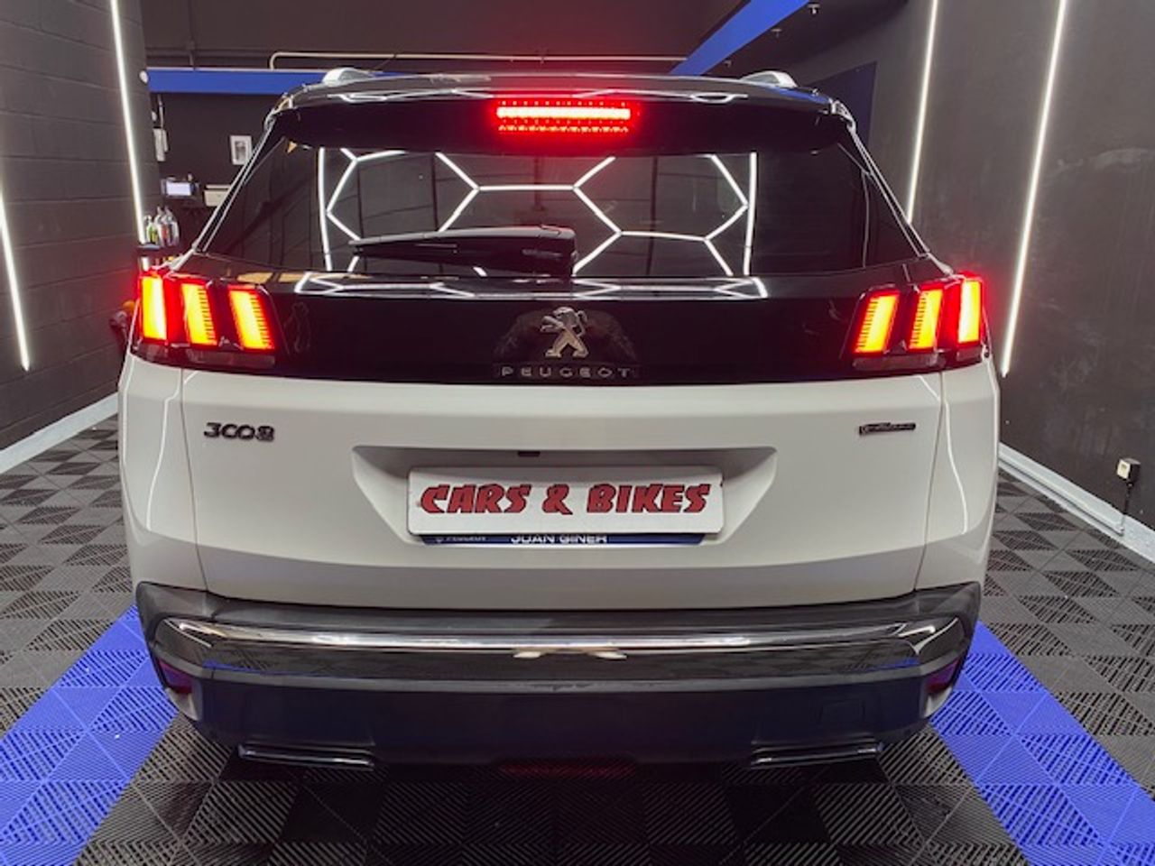 Peugeot 3008 Hybrid 1.5 BlueHDi 96kW 130CV SS GT Line - Foto 30