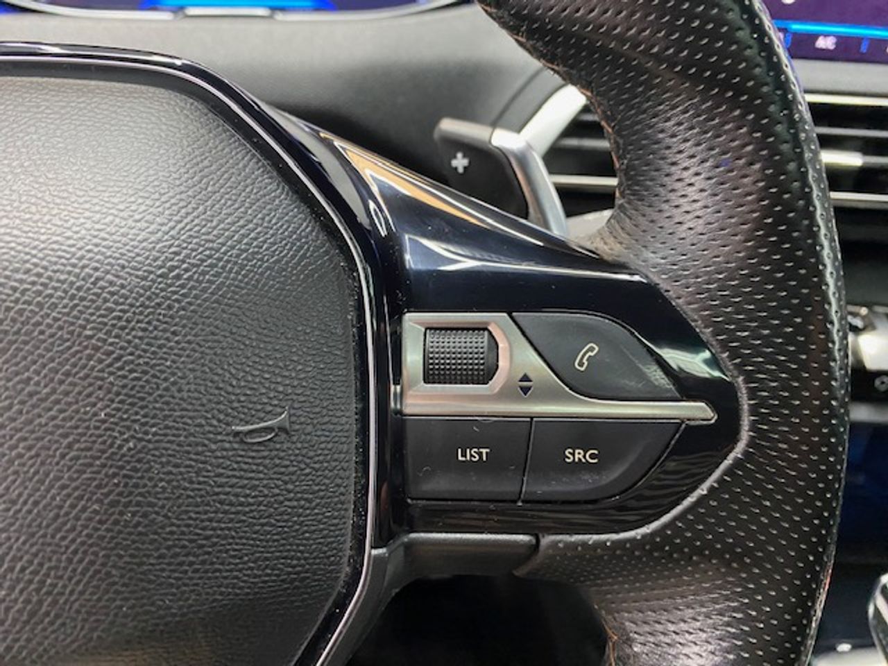 Peugeot 3008 Hybrid 1.5 BlueHDi 96kW 130CV SS GT Line - Foto 23