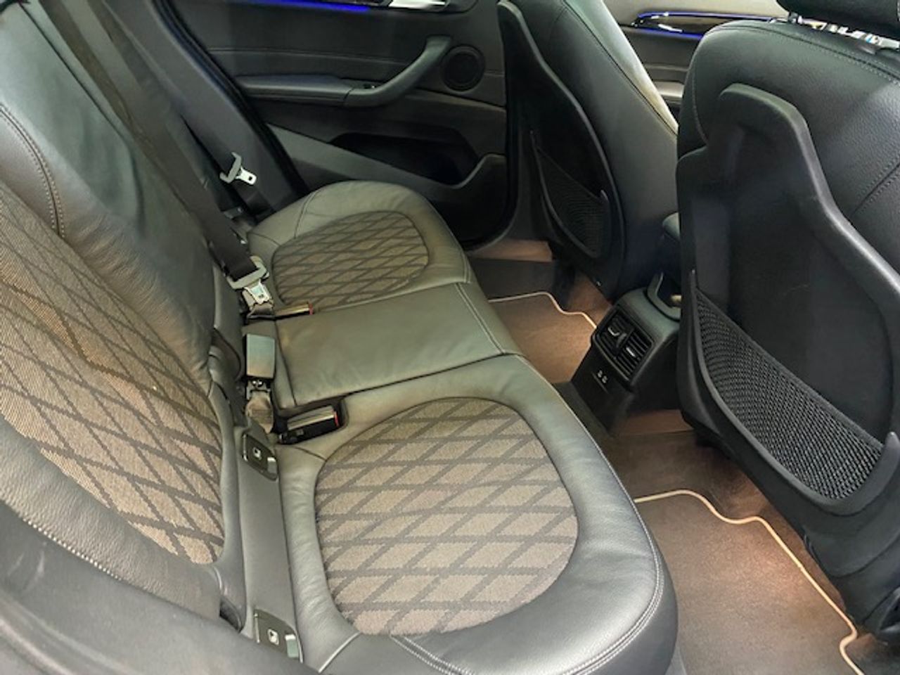 BMW X1 sDrive18d - Foto 19