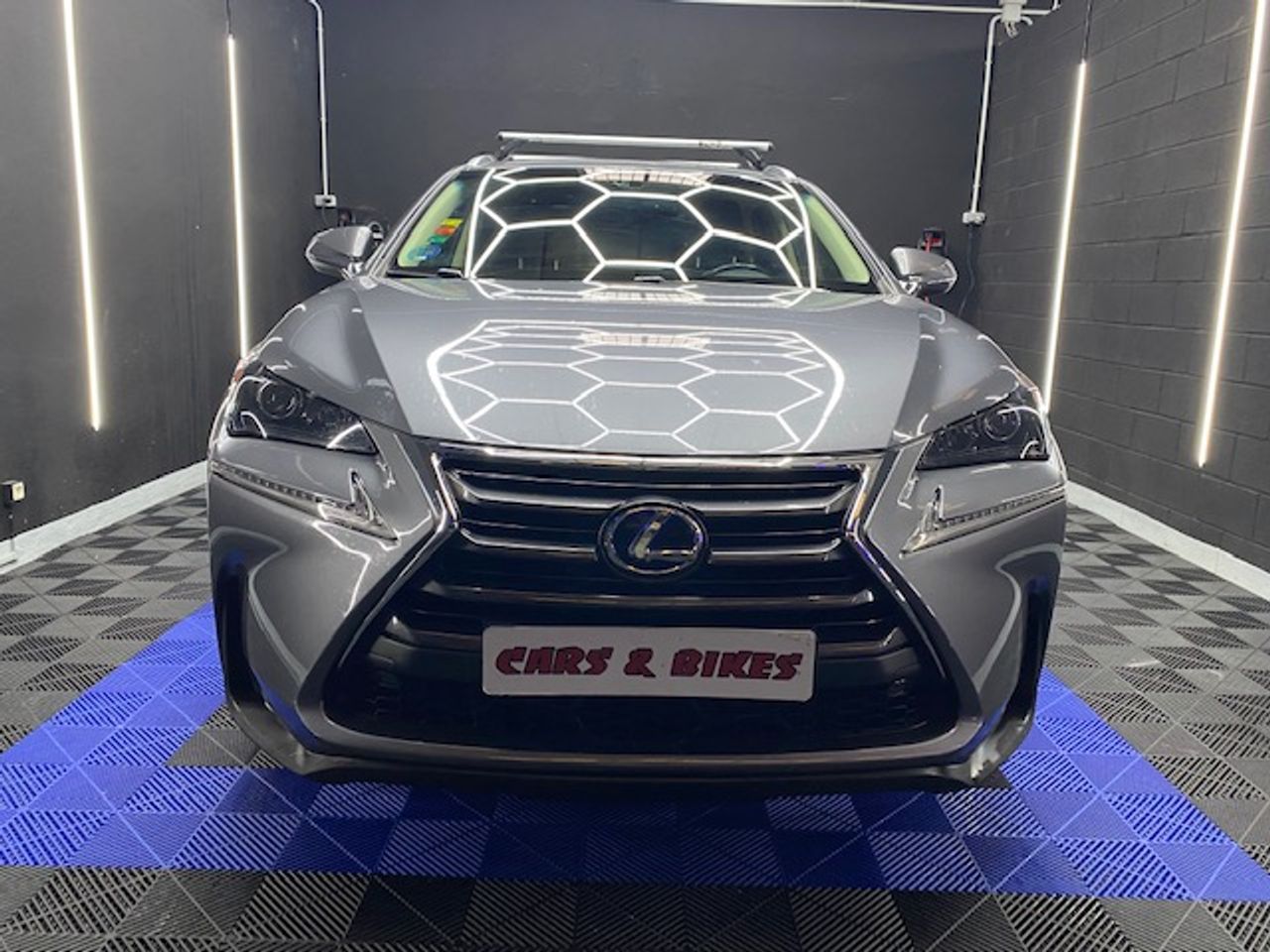 Lexus NX 2.5 300h Corporate 2WD  Navibox - Foto 3