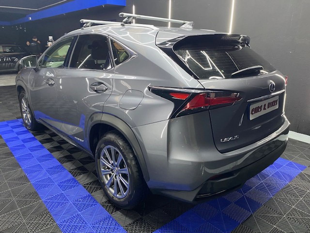 Lexus NX 2.5 300h Corporate 2WD  Navibox - Foto 8