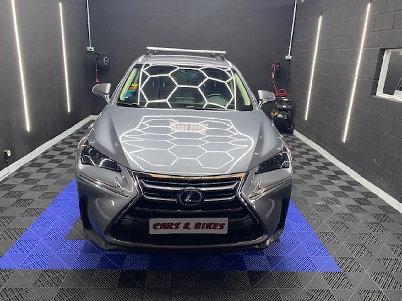 Lexus NX 2.5 300h Corporate 2WD  Navibox - Foto 4