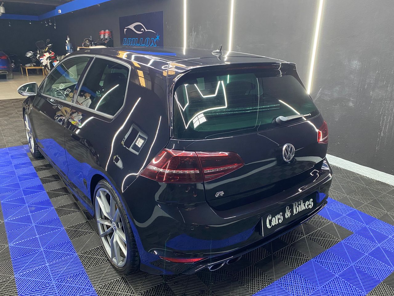 Volkswagen Golf R 2.0 TSI 300CV - Foto 13