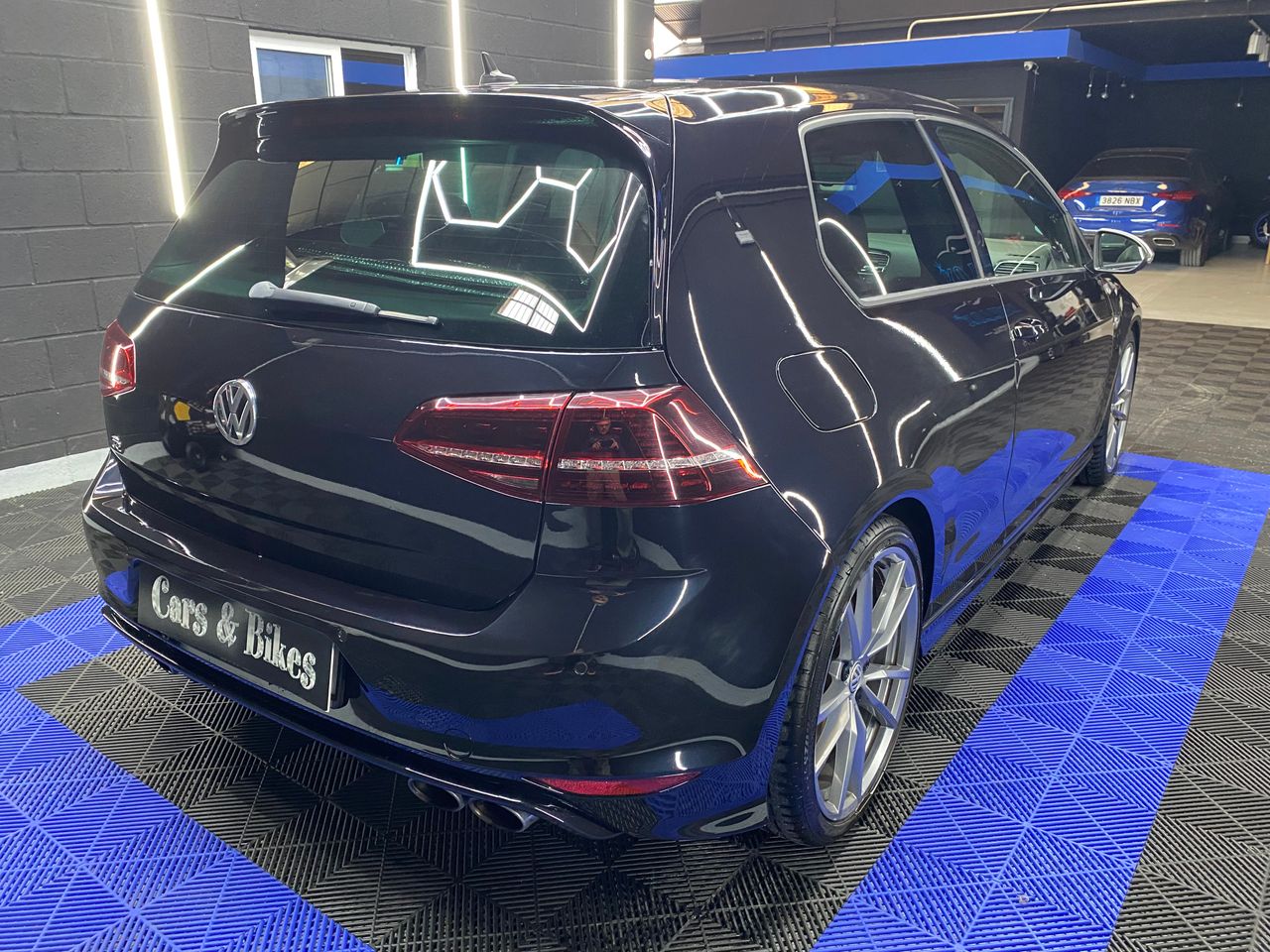 Volkswagen Golf R 2.0 TSI 300CV - Foto 11