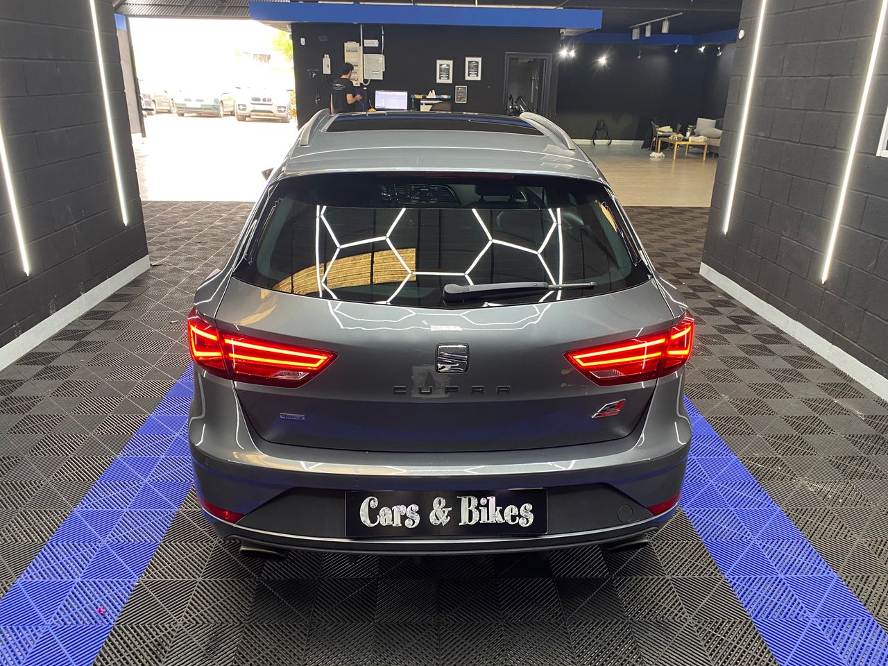 Seat Leon León ST 2.0 TSI 221 kW (300 CV) 4Drive DSG-7 Start&Stop CUPRA - Foto 29