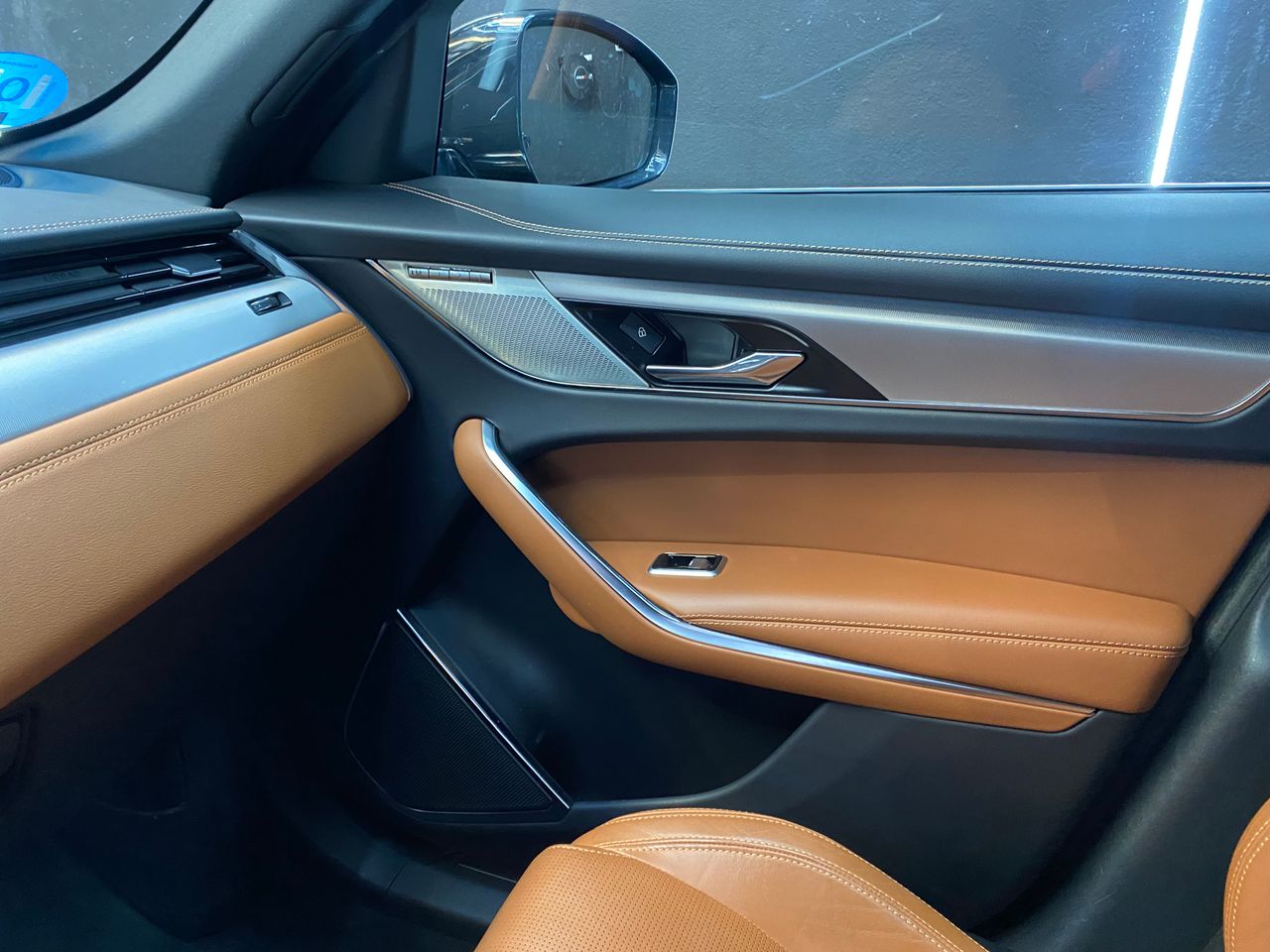 Jaguar F-Pace 2.0 I4 PHEV 404PS AWD Auto RDynamic SE - Foto 11