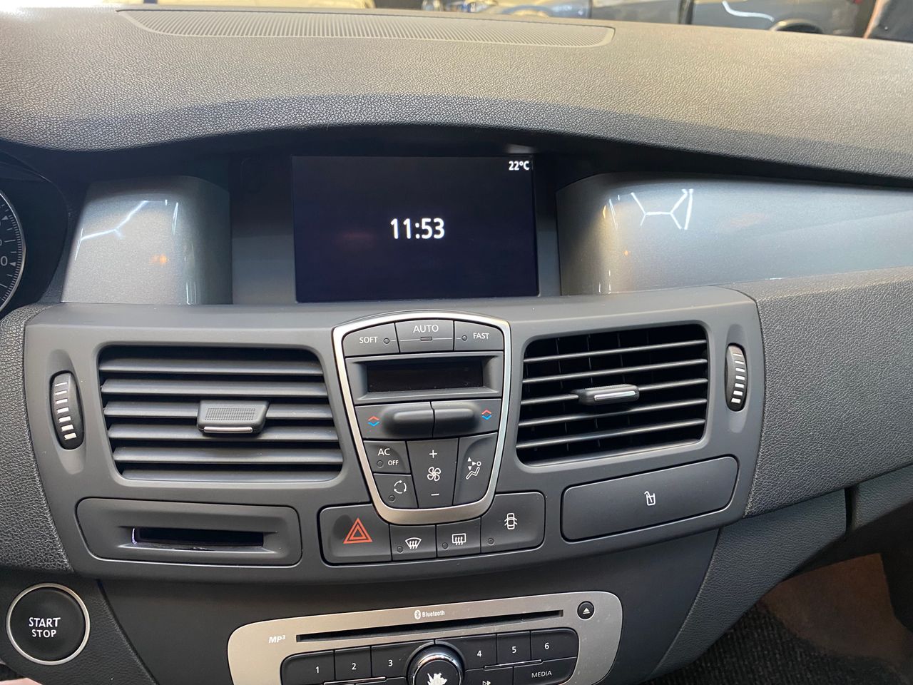 Renault Laguna Dynamique TomTom 2.0 16V 140 - Foto 21