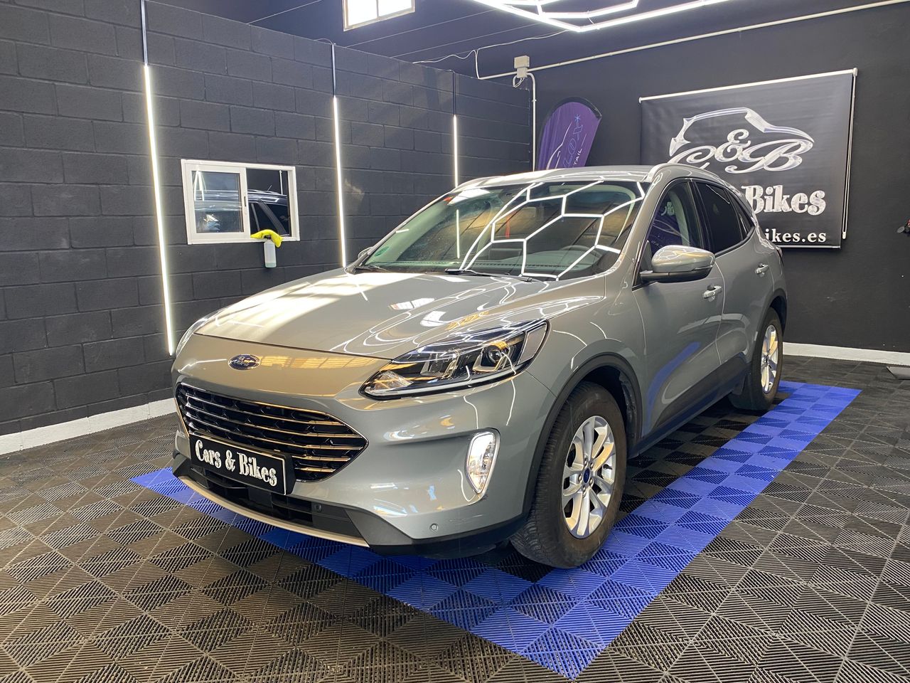 Ford Kuga Titanium 1.5 EcoBoost 110 kW (150 CV) - Foto 4