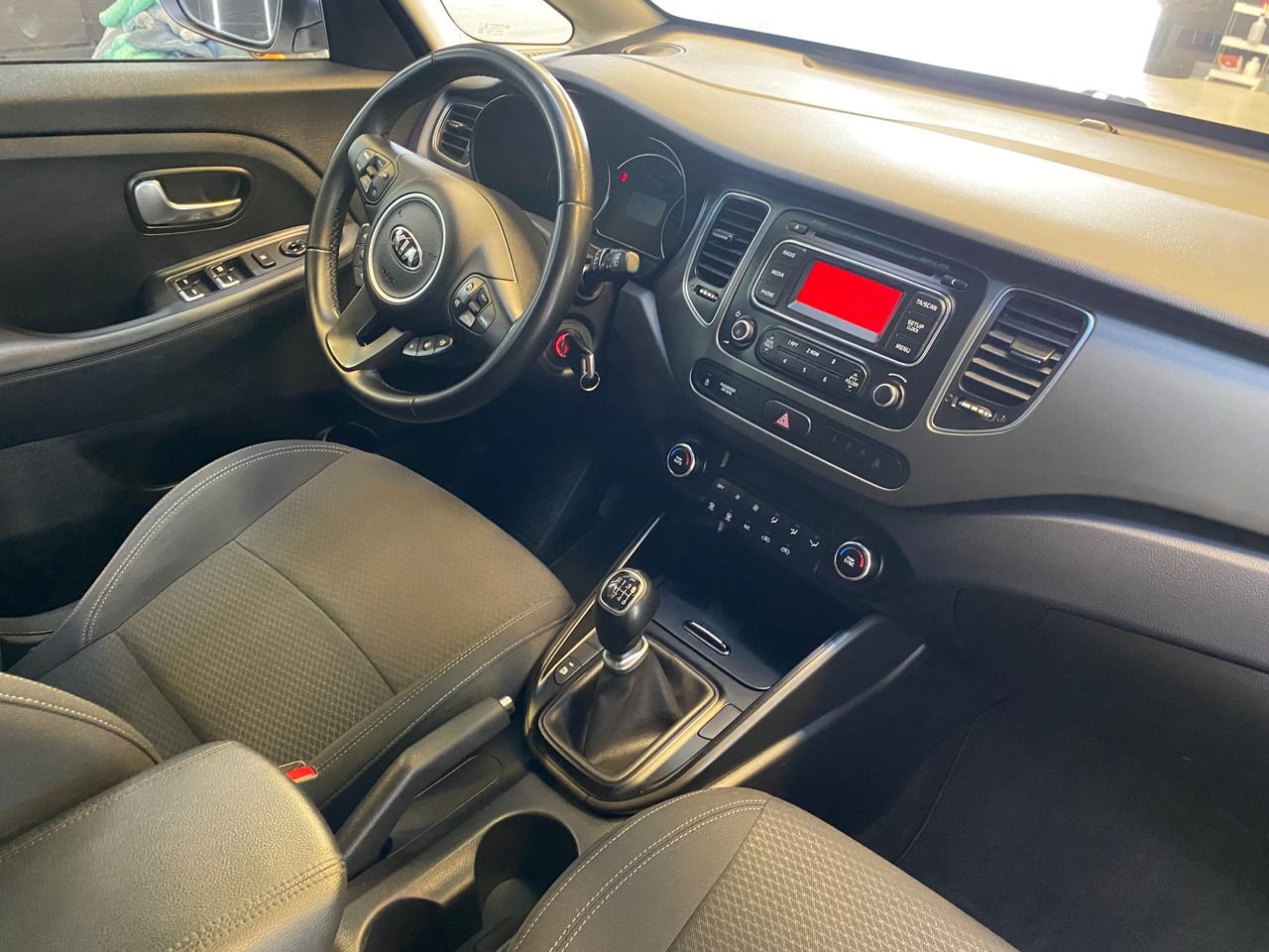 Kia Carens 1.6 GDi 99 kW - Foto 12