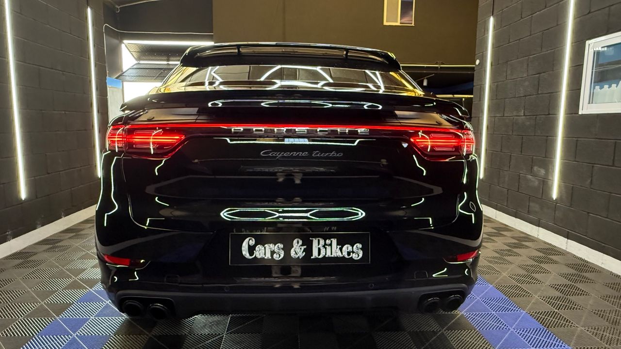 Porsche Cayenne Turbo Coupé - Foto 19