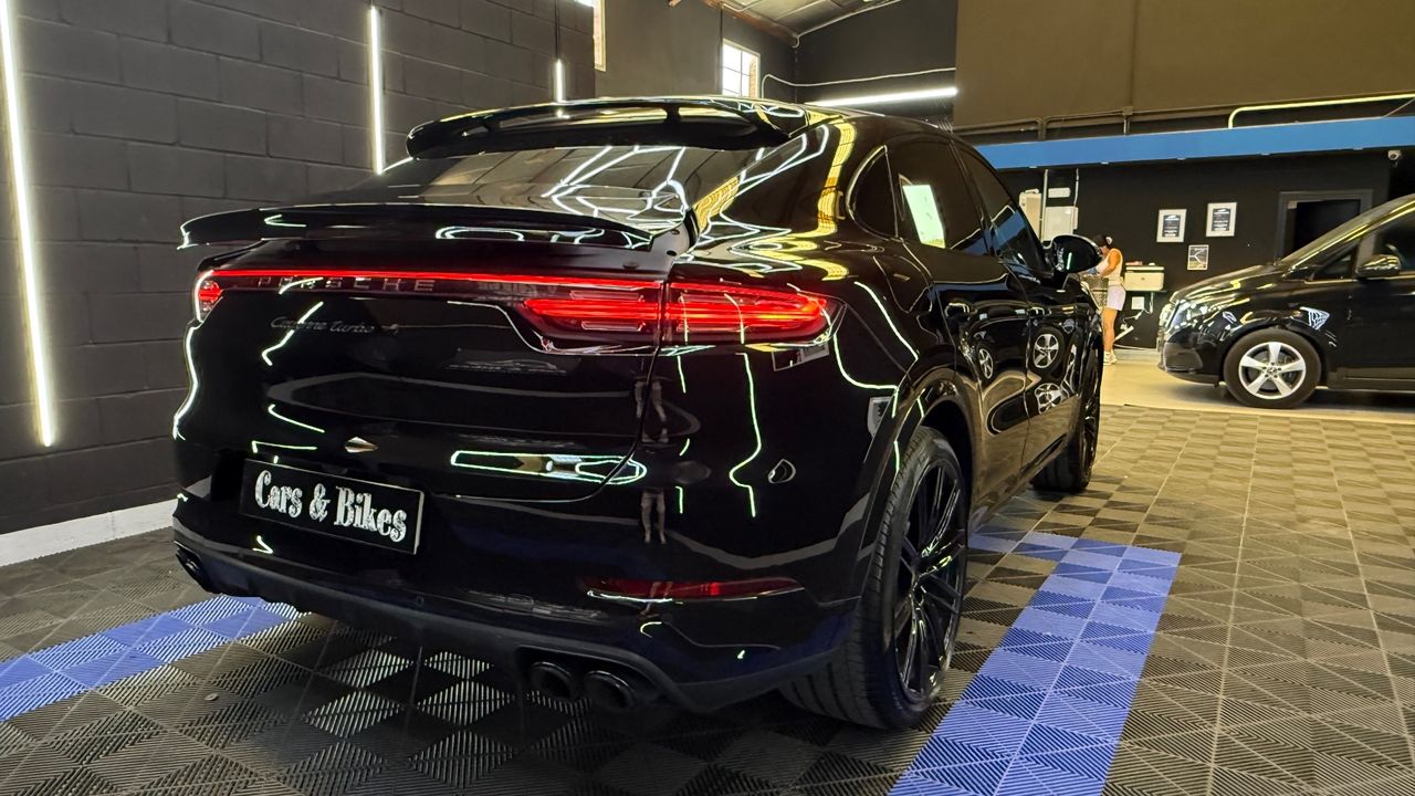 Porsche Cayenne Turbo Coupé - Foto 23