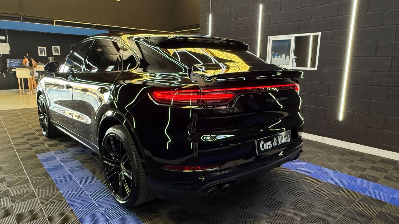 Porsche Cayenne Turbo Coupé - Foto 20