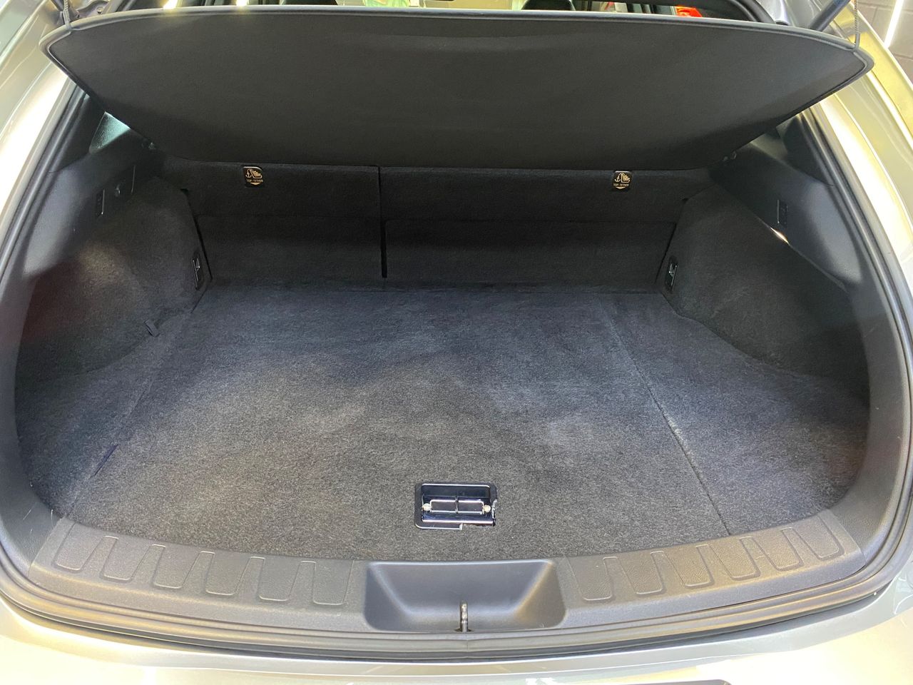 Lexus UX 250h 4x2 Business - Foto 28