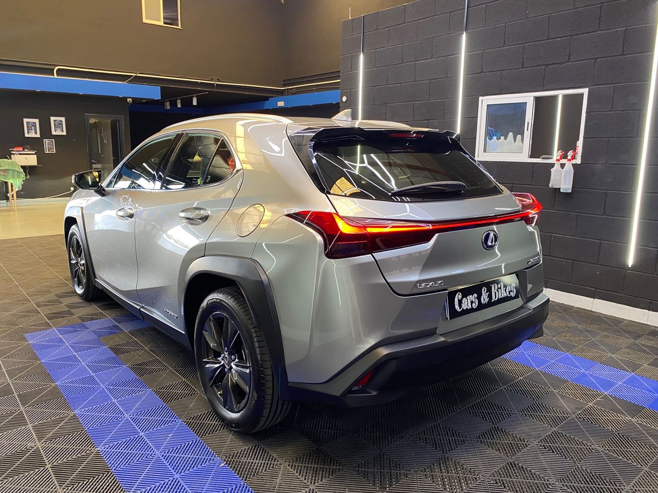 Lexus UX 250h 4x2 Business - Foto 30