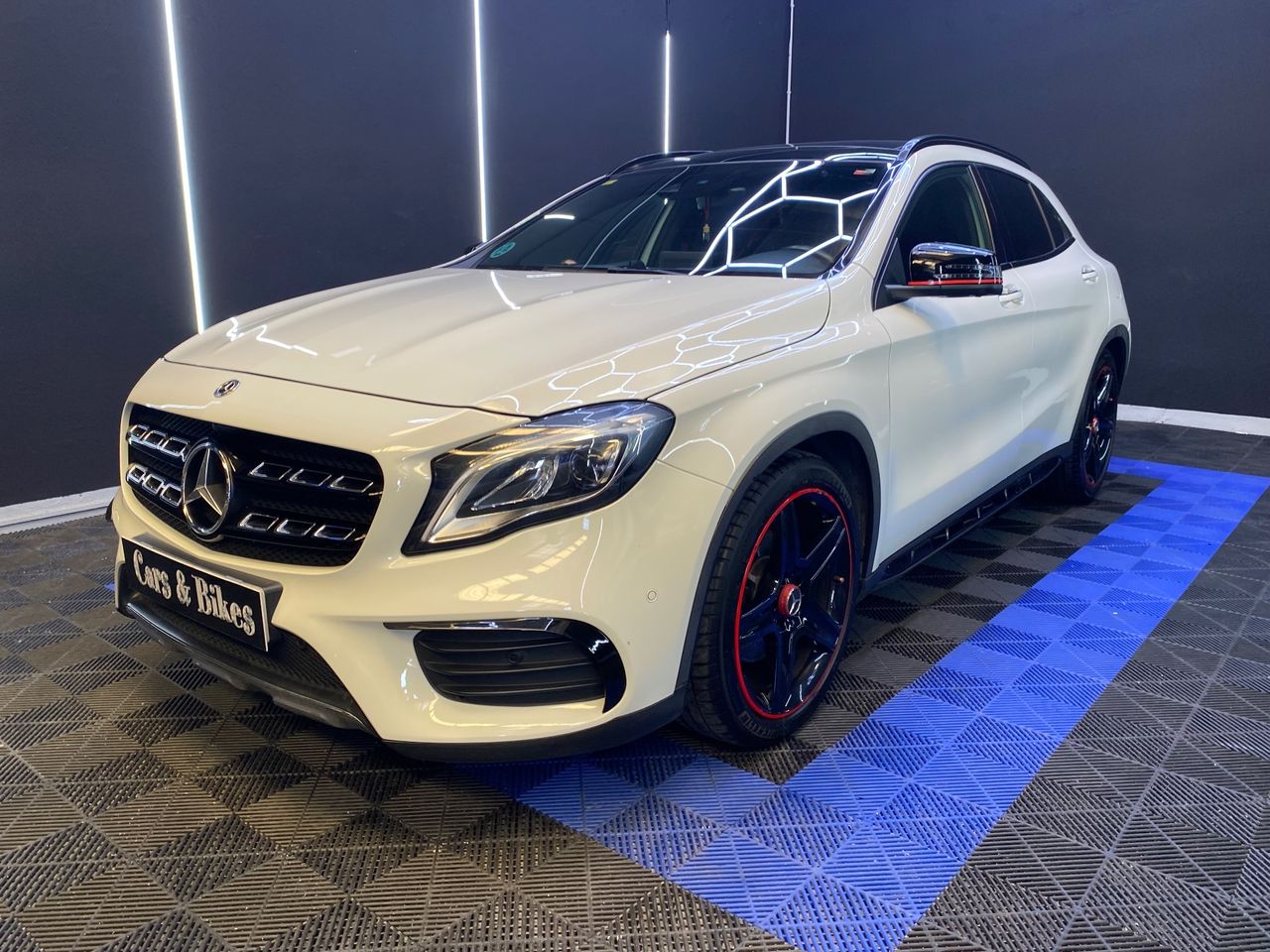 Mercedes GLA 220 d 4MATIC 7G-DCT - Foto 6