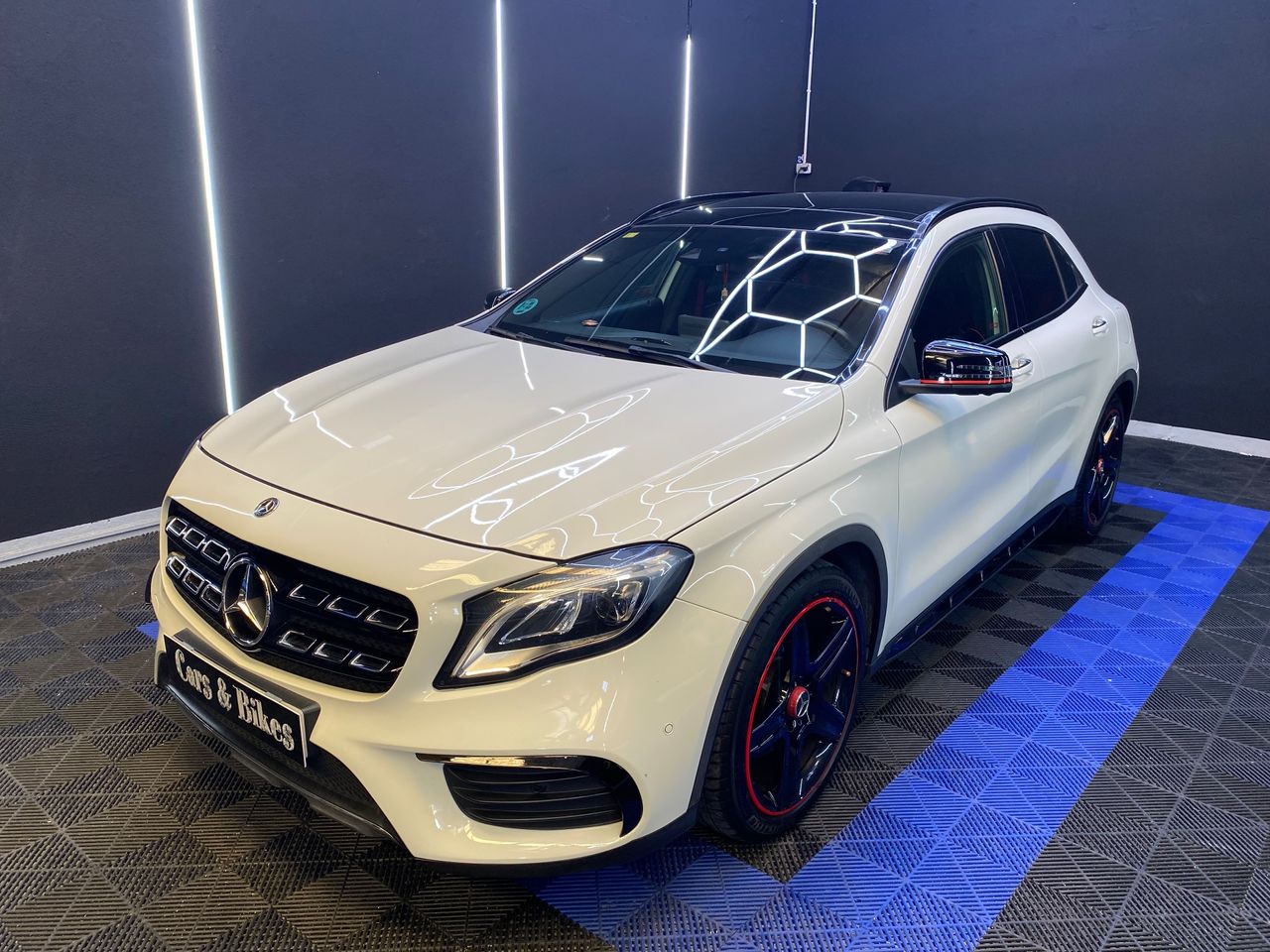 Mercedes GLA 220 d 4MATIC 7G-DCT - Foto 5