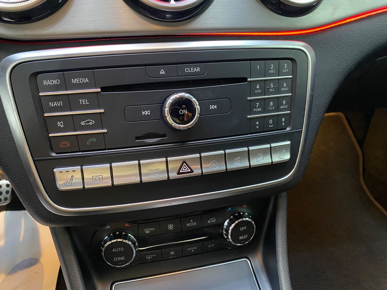 Mercedes GLA 220 d 4MATIC 7G-DCT - Foto 13