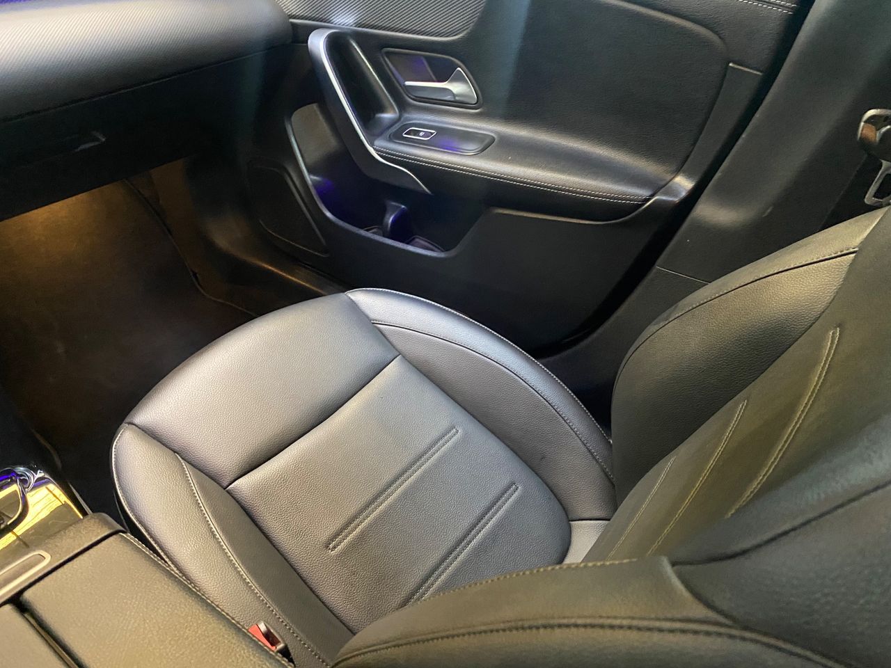 Mercedes Clase CLA 180 - Foto 11