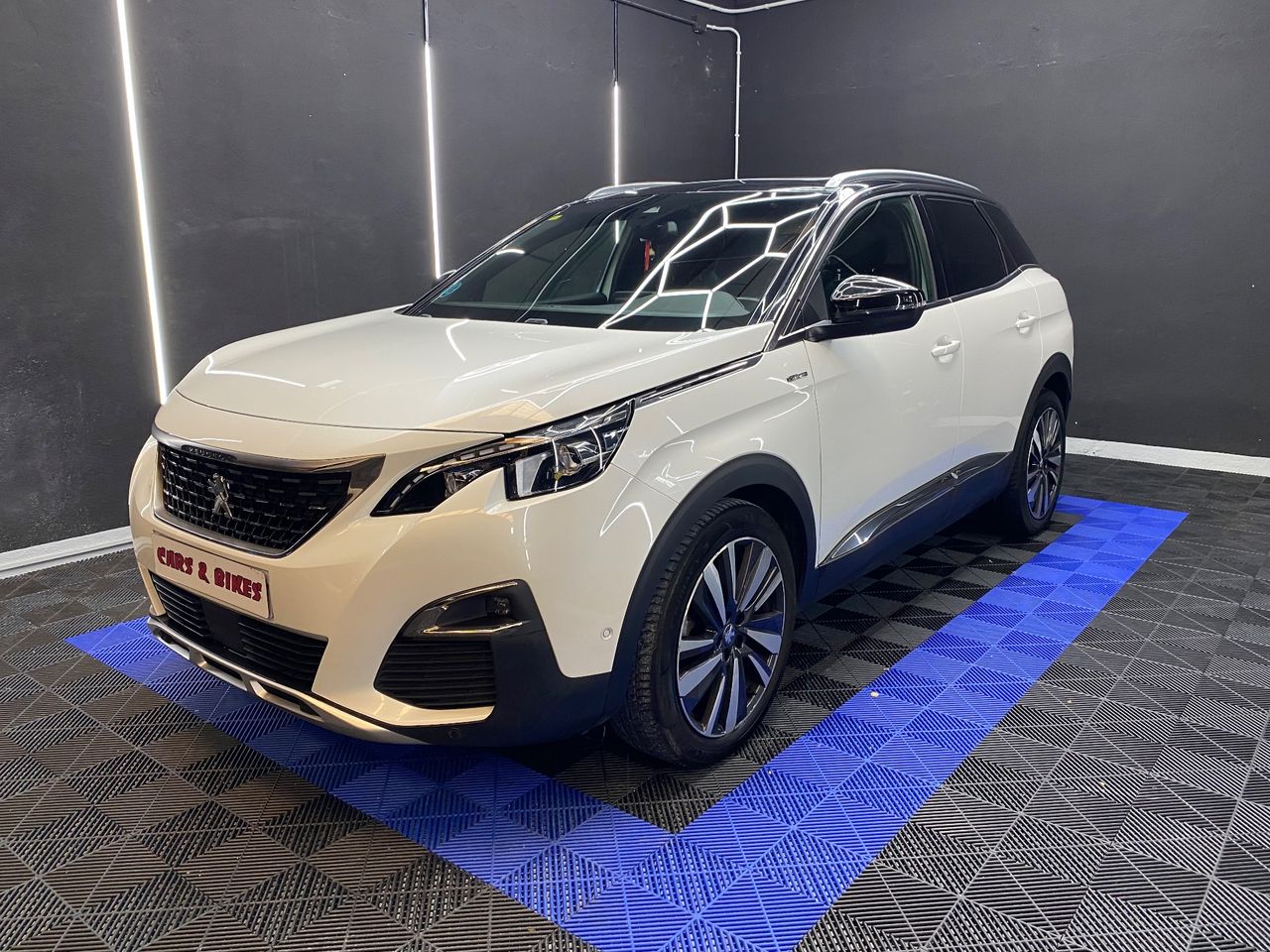 Peugeot 3008 GT Line BlueHDi 130 S&S EAT8 - Foto 8
