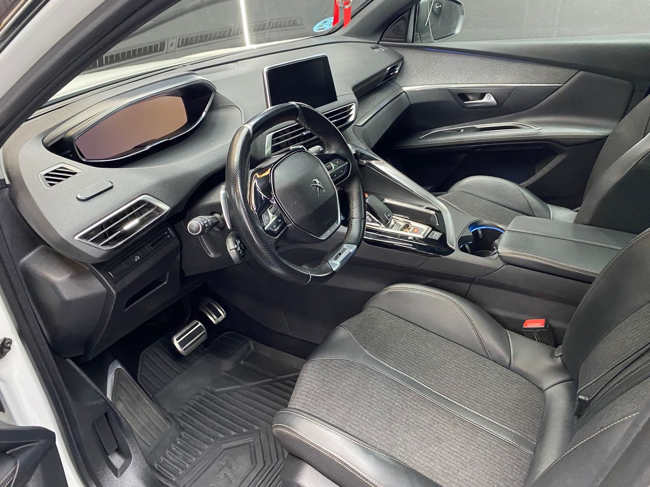 Peugeot 3008 GT Line BlueHDi 130 S&S EAT8 - Foto 16