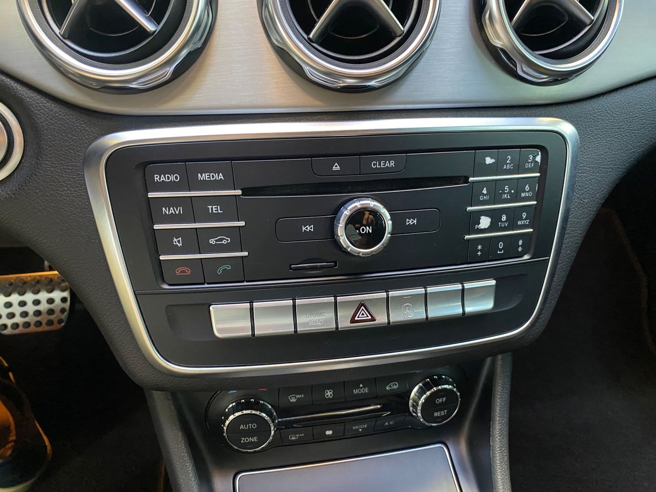 Mercedes GLA 200 d 7G-DCT - Foto 29