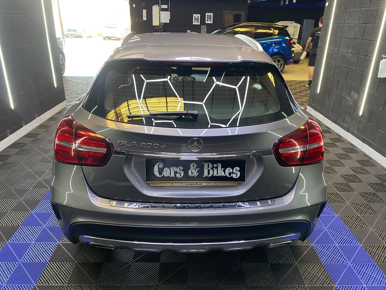 Mercedes GLA 200 d 7G-DCT - Foto 25