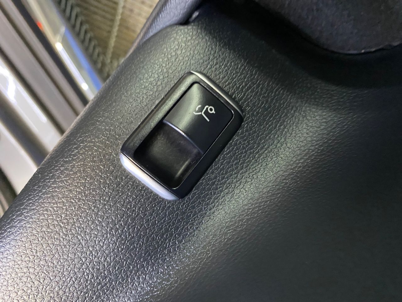 Mercedes GLA 200 d 7G-DCT - Foto 36